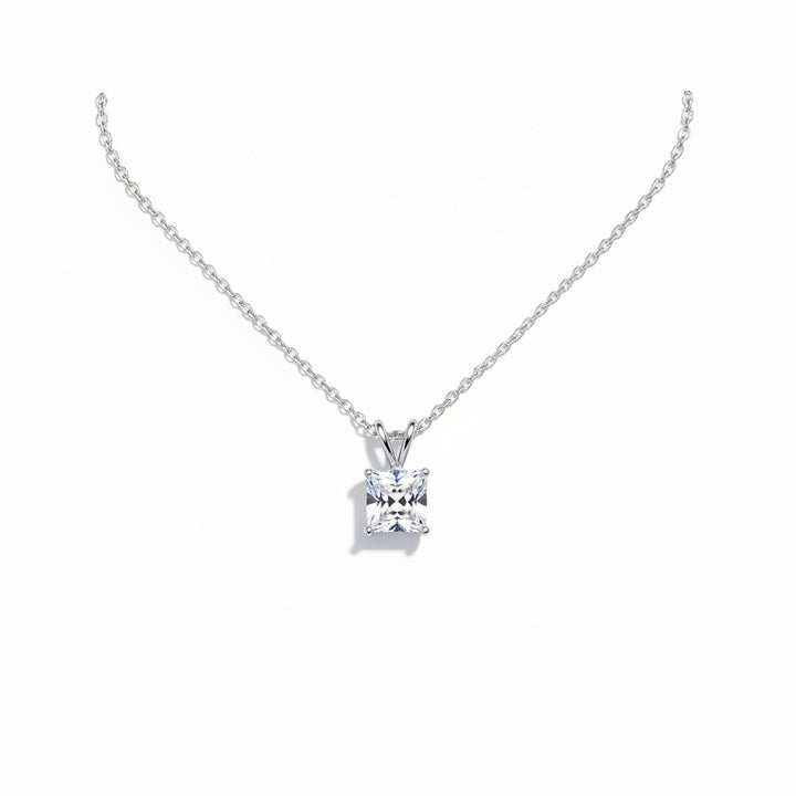 The Riviera square stud set